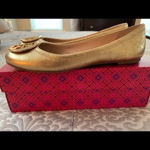 Tory Burch gold minnies ballet flats